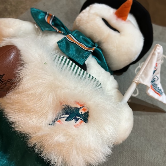 NWT Miami ‘Fins Snowman - Picture 5 of 5